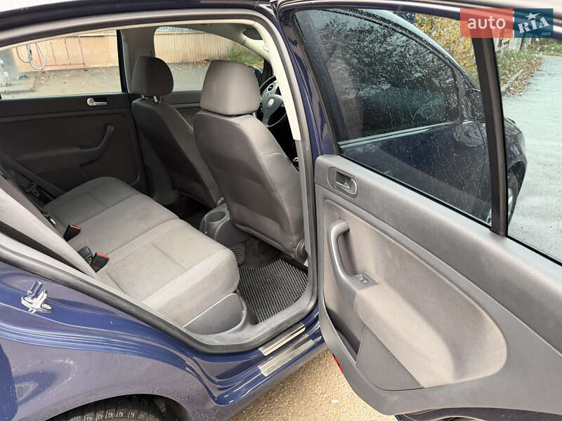 Хэтчбек Volkswagen Golf 2008 в Каменец-Подольском фото 10 Хэтчбек Volkswagen Golf 2008 в Каменец-Подольском