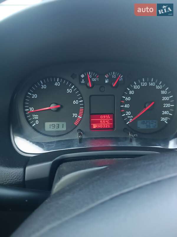 Хэтчбек Volkswagen Golf 2001 в Надворной фото 18 Хэтчбек Volkswagen Golf 2001 в Надворной