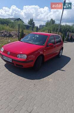 Хэтчбек Volkswagen Golf 2001 в Надворной