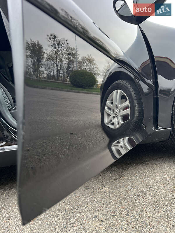 Хэтчбек Volkswagen Golf 2007 в Ровно