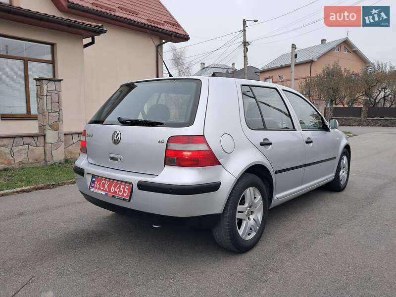 Volkswagen Golf 2002 Volkswagen Golf 2002