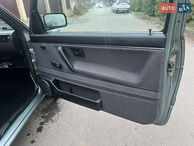 Хэтчбек Volkswagen Golf 1988 в Жмеринке