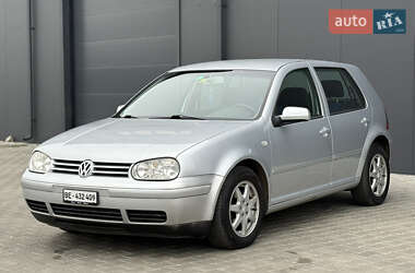 Хэтчбек Volkswagen Golf 2001 в Луцке