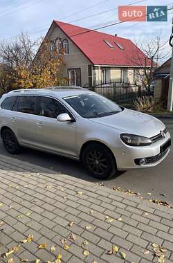 Універсал Volkswagen Golf 2010 в Хмельницькому