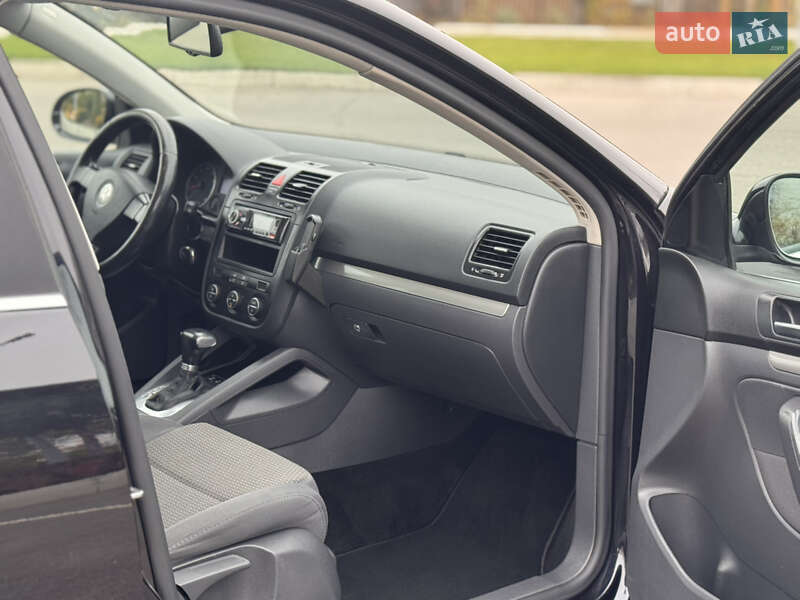 Універсал Volkswagen Golf 2008 в Запоріжжі фото 51 Універсал Volkswagen Golf 2008 в Запоріжжі