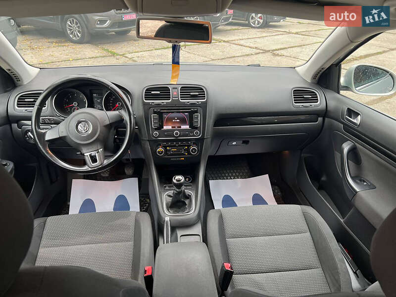 Универсал Volkswagen Golf 2009 в Харькове