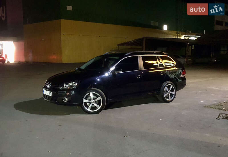 Универсал Volkswagen Golf 2011 в Нежине