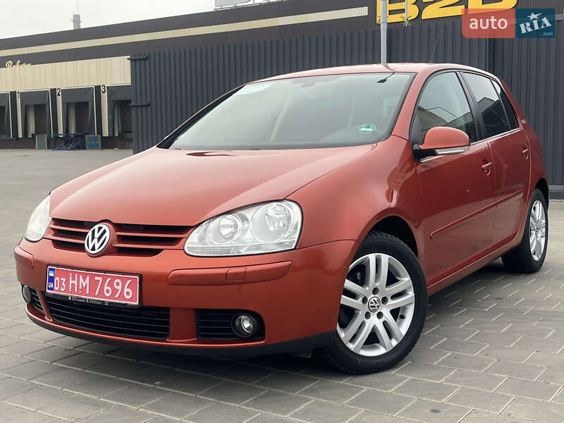 Хетчбек Volkswagen Golf 2007 в Черкасах
