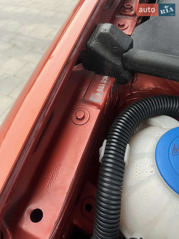 Хетчбек Volkswagen Golf 2007 в Черкасах