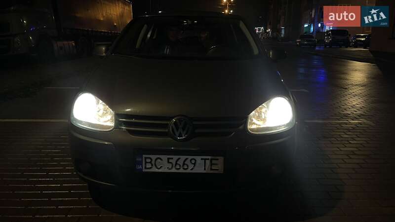 Volkswagen Golf 2004 Volkswagen Golf 2004