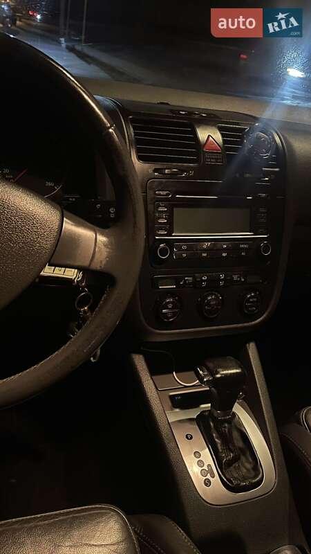 Хэтчбек Volkswagen Golf 2004 в Львове фото 12 Хэтчбек Volkswagen Golf 2004 в Львове