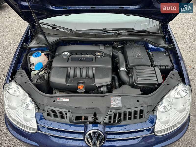 Хэтчбек Volkswagen Golf 2006 в Каменском фото 16 Хэтчбек Volkswagen Golf 2006 в Каменском