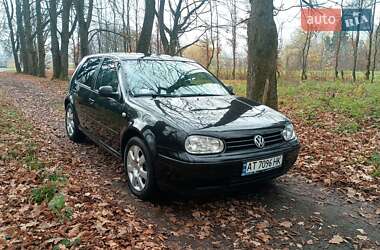 Хэтчбек Volkswagen Golf 2003 в Рогатине