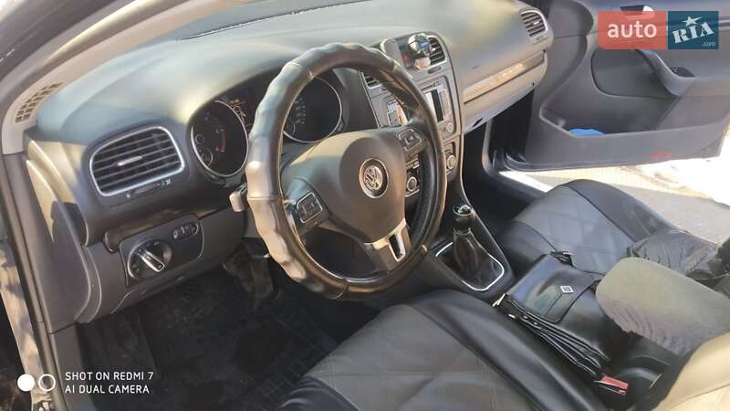 Универсал Volkswagen Golf 2010 в Первомайске