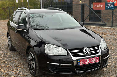 Універсал Volkswagen Golf 2008 в Вінниці