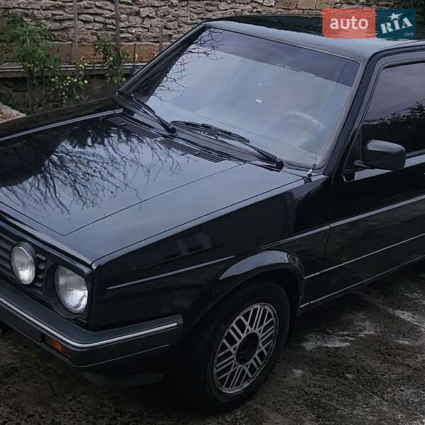 Хэтчбек Volkswagen Golf 1989 в Ровно