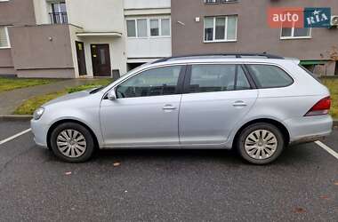 Універсал Volkswagen Golf 2010 в Вінниці
