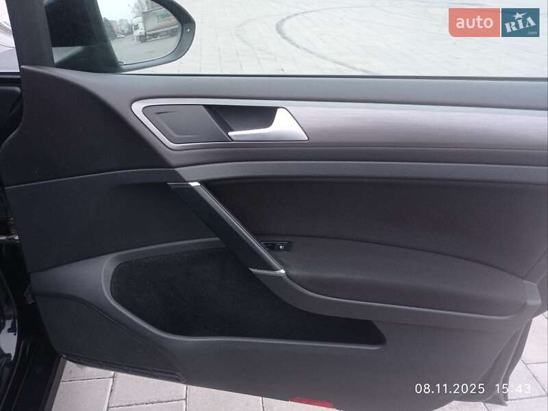 Универсал Volkswagen Golf 2013 в Черкассах