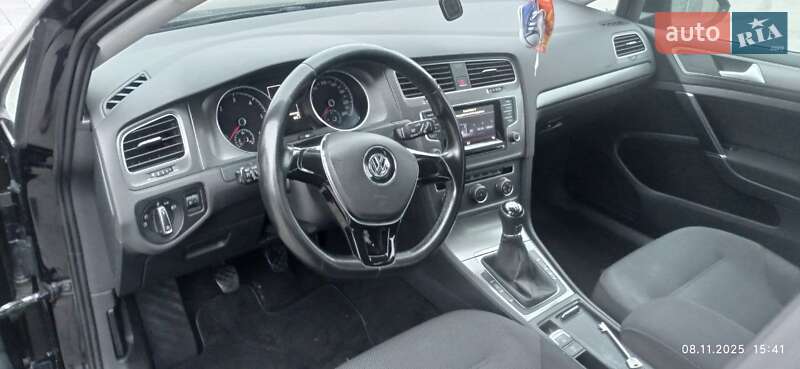 Универсал Volkswagen Golf 2013 в Черкассах