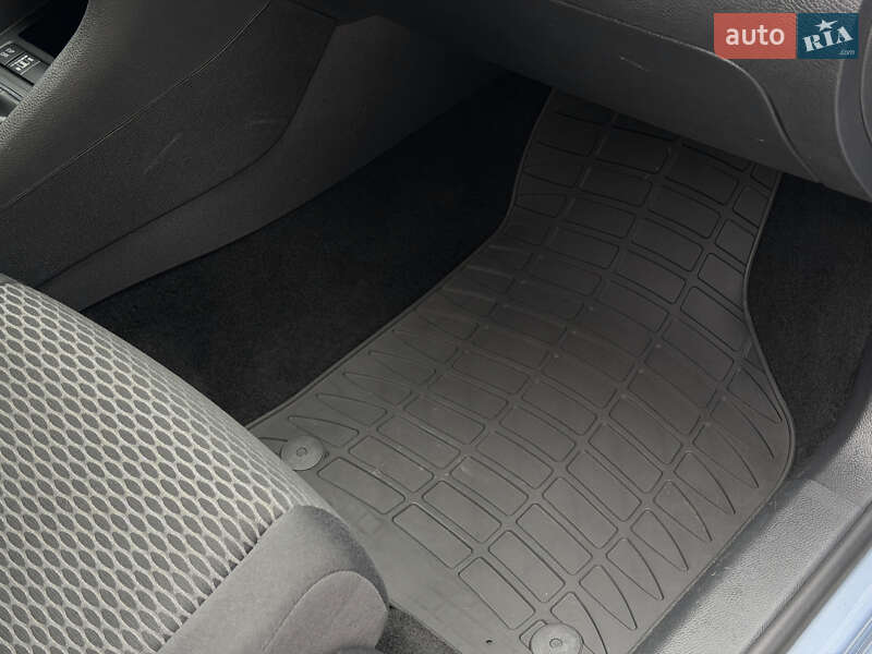 Хэтчбек Volkswagen Golf 2010 в Полтаве фото 105 Хэтчбек Volkswagen Golf 2010 в Полтаве