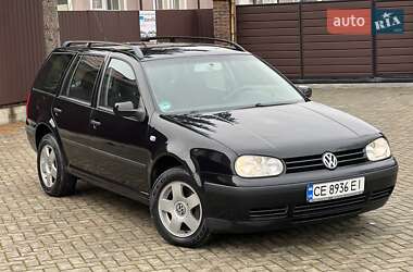 Універсал Volkswagen Golf 2006 в Чернівцях