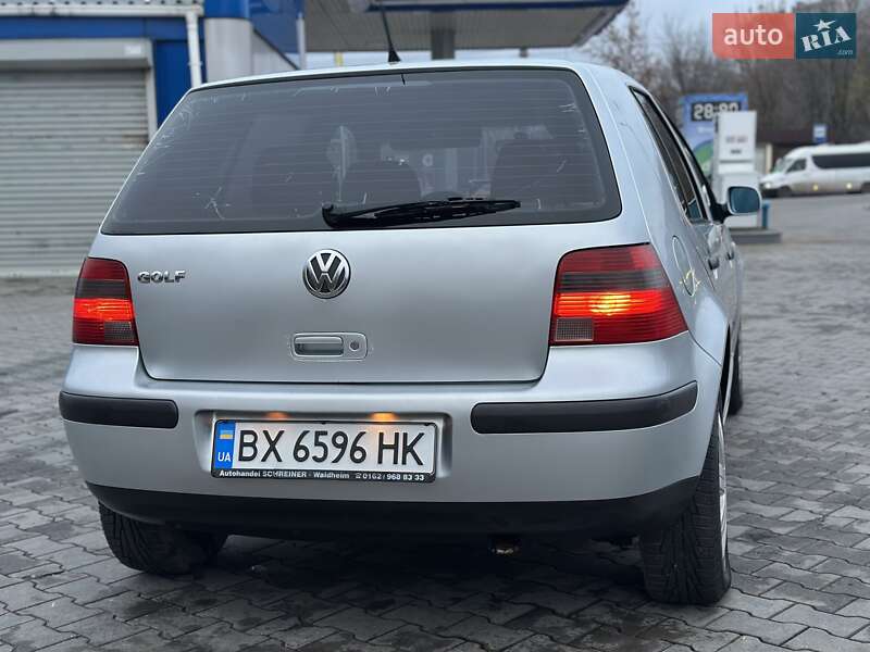 Хэтчбек Volkswagen Golf 2000 в Хмельницком