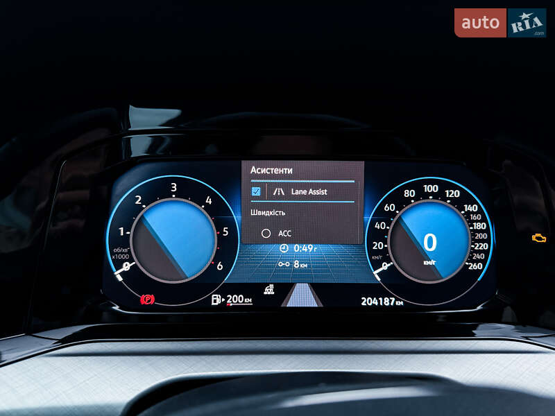 Універсал Volkswagen Golf 2021 в Києві