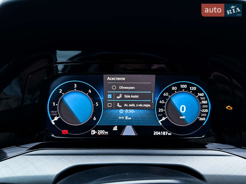 Універсал Volkswagen Golf 2021 в Києві