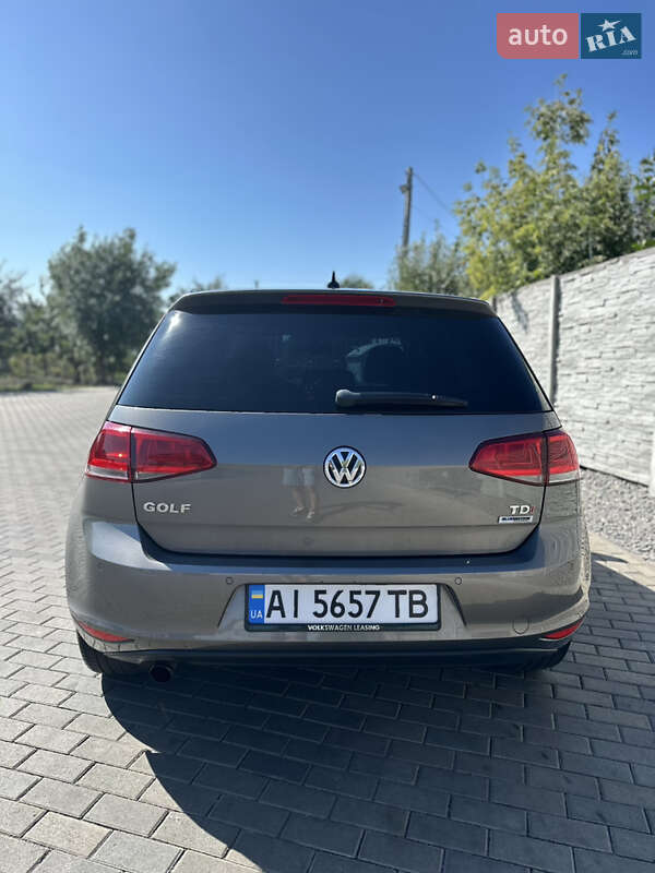 Хэтчбек Volkswagen Golf 2015 в Белой Церкви