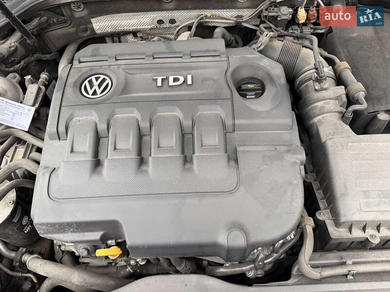 Универсал Volkswagen Golf 2015 в Виннице