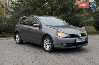 Хетчбек Volkswagen Golf 2012 в Києві
