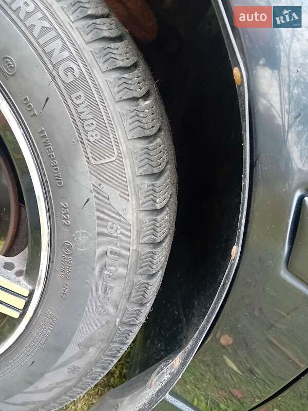 Хетчбек Volkswagen Golf 1994 в Козові