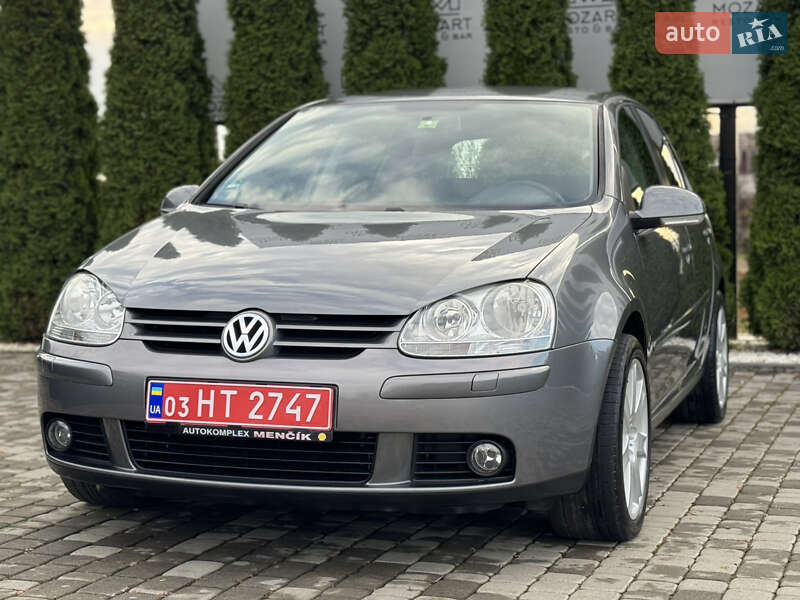 Хэтчбек Volkswagen Golf 2007 в Иршаве