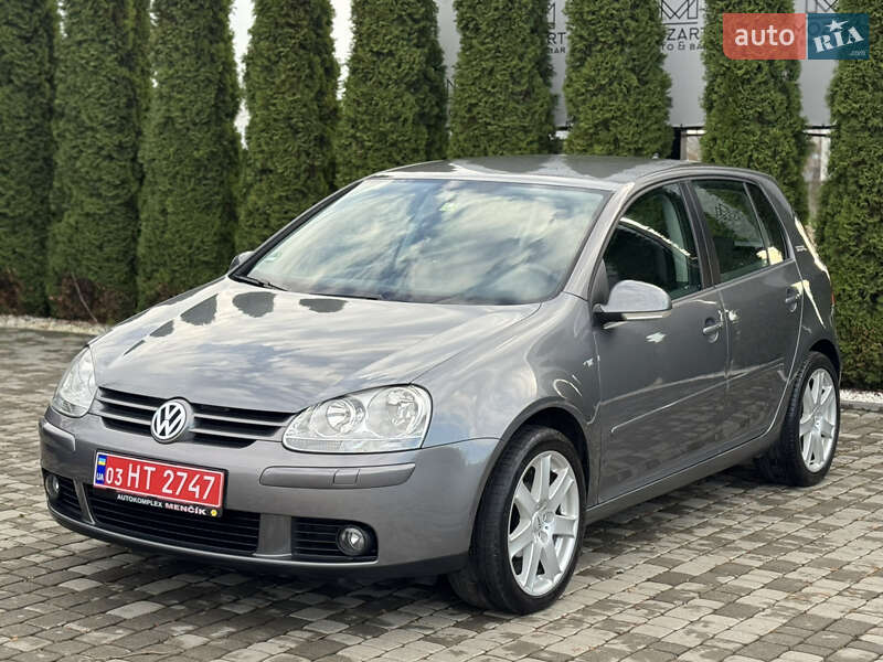 Хэтчбек Volkswagen Golf 2007 в Иршаве