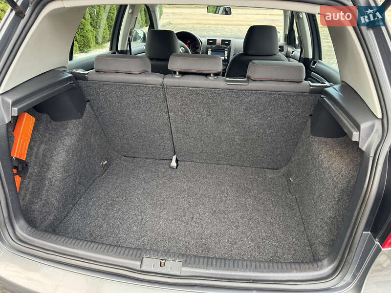 Хэтчбек Volkswagen Golf 2007 в Иршаве