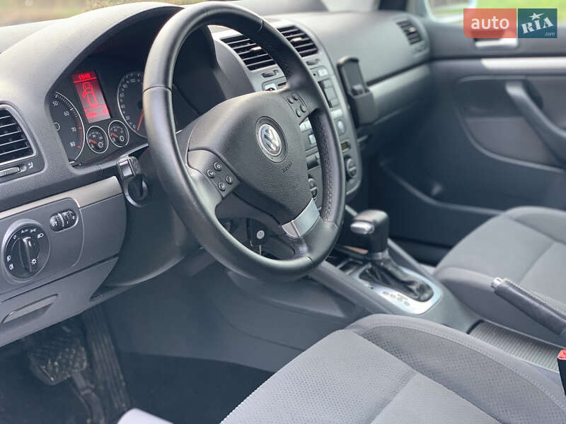 Хэтчбек Volkswagen Golf 2008 в Староконстантинове фото 12 Хэтчбек Volkswagen Golf 2008 в Староконстантинове