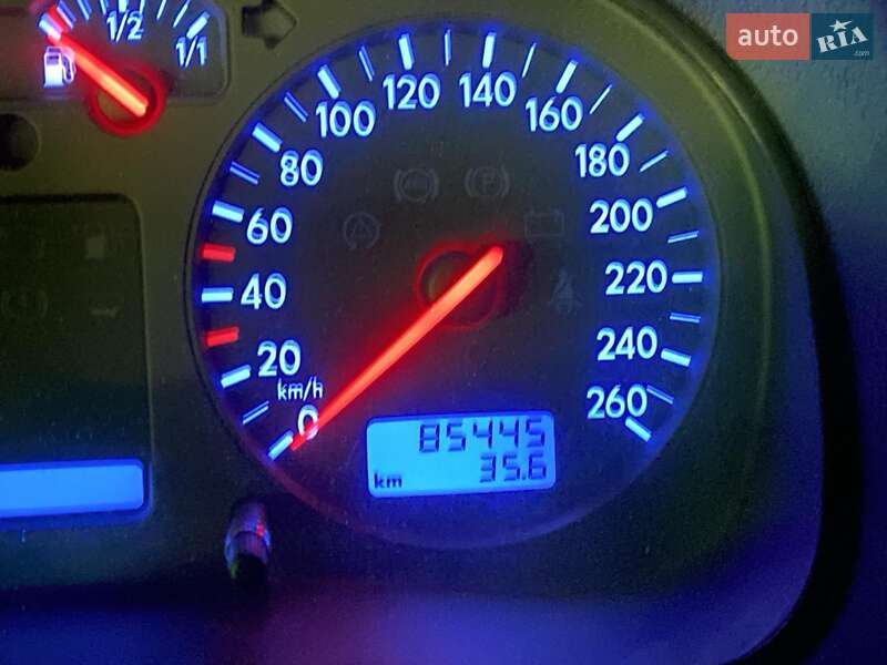 Хетчбек Volkswagen Golf 1998 в Івано-Франківську