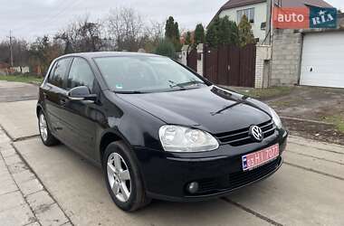 Хетчбек Volkswagen Golf 2008 в Харкові