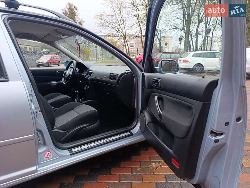 Универсал Volkswagen Golf 2005 в Звягеле фото 19 Универсал Volkswagen Golf 2005 в Звягеле