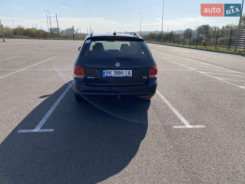 Універсал Volkswagen Golf 2008 в Рівному