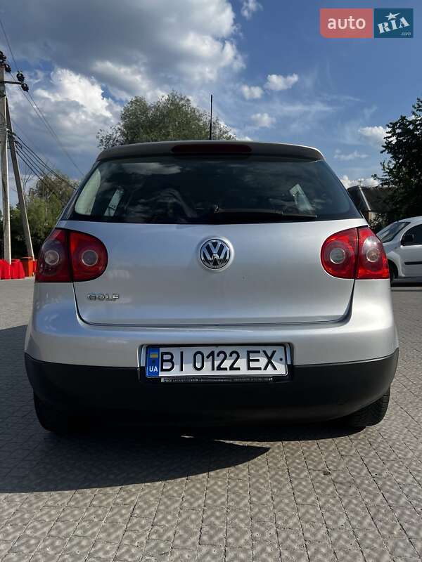 Хетчбек Volkswagen Golf 2006 в Полтаві