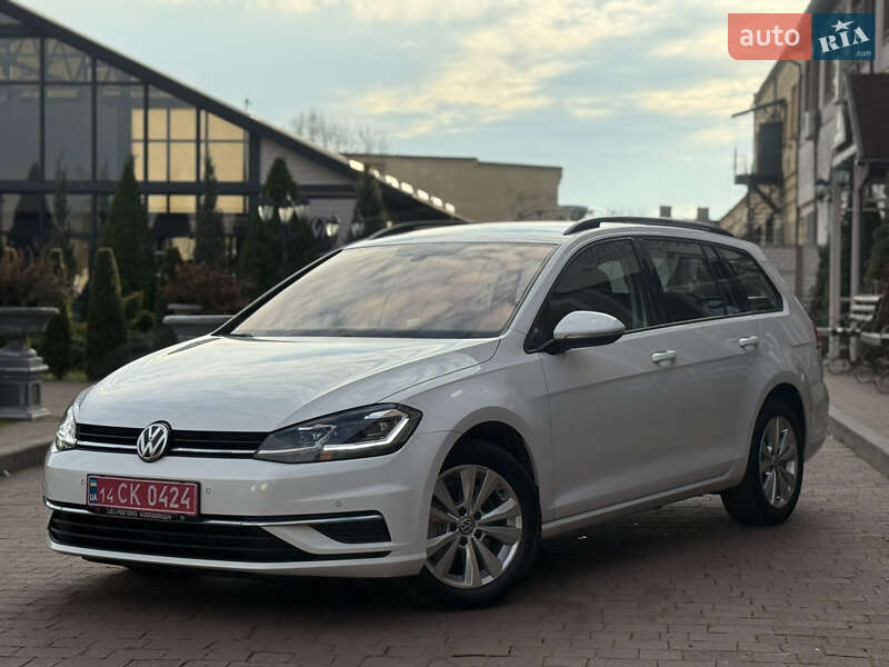 Універсал Volkswagen Golf 2017 в Стрию