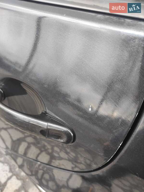 Хэтчбек Volkswagen Golf 2006 в Львове