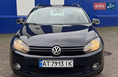 Універсал Volkswagen Golf 2012 в Калуші