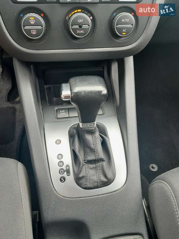 Хэтчбек Volkswagen Golf 2008 в Киеве фото 32 Хэтчбек Volkswagen Golf 2008 в Киеве