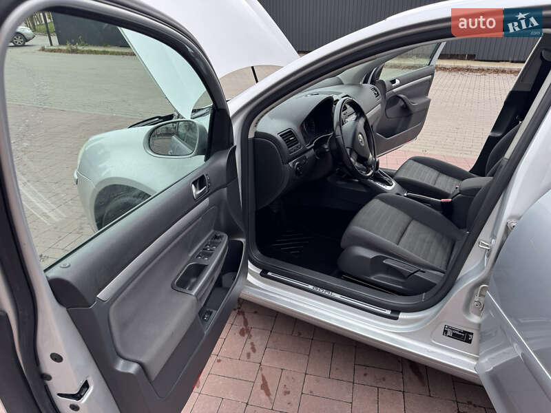 Хетчбек Volkswagen Golf 2006 в Рівному фото 13 Хетчбек Volkswagen Golf 2006 в Рівному