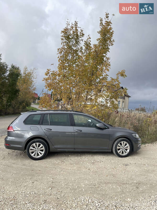 Универсал Volkswagen Golf 2017 в Тернополе фото Универсал Volkswagen Golf 2017 в Тернополе