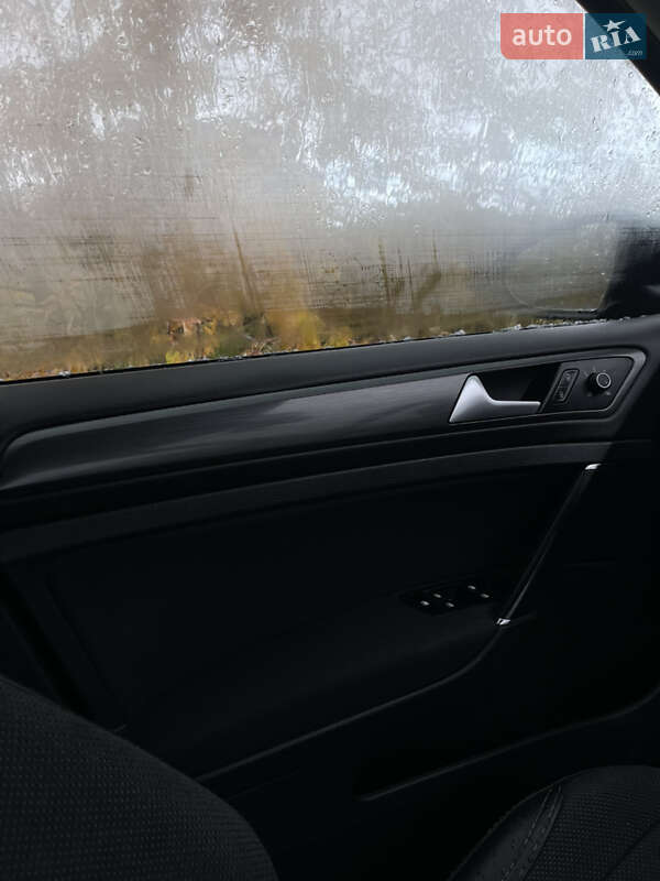 Универсал Volkswagen Golf 2017 в Тернополе фото 25 Универсал Volkswagen Golf 2017 в Тернополе