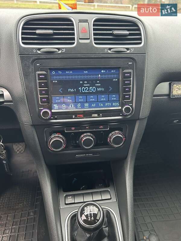 Хэтчбек Volkswagen Golf 2009 в Борисполе