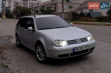 Універсал Volkswagen Golf 2003 в Звягелі